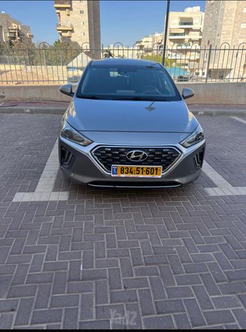 מודעת רכב יונדאי איוניק