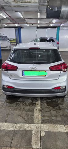 מודעת רכב יונדאי i20