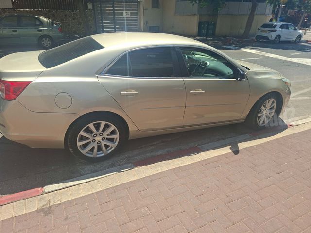 שברולט מאליבו