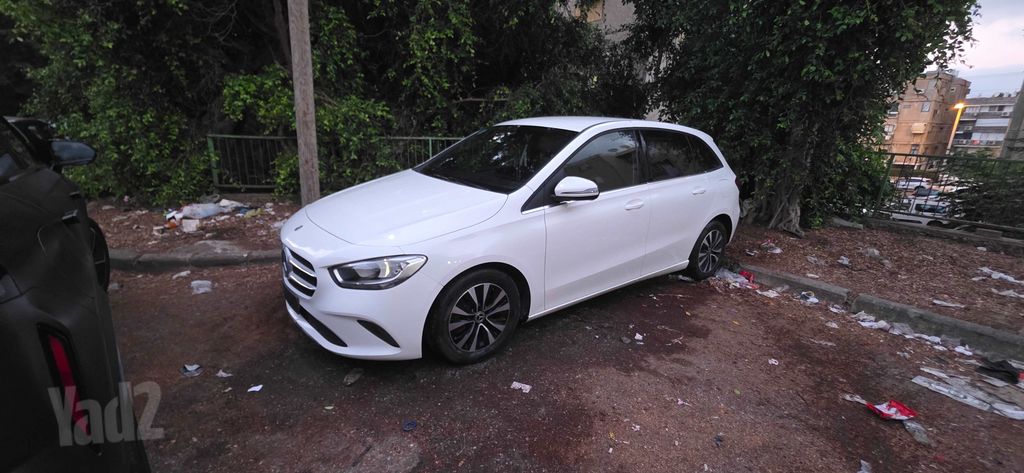 מרצדס-בנץ B-class