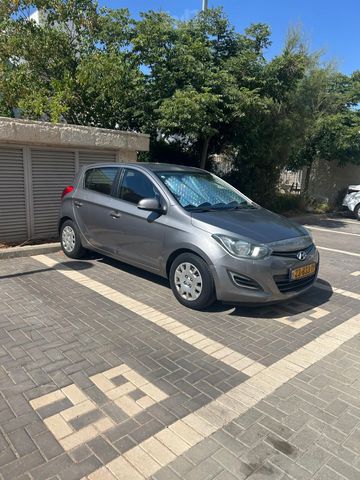 יונדאי i20