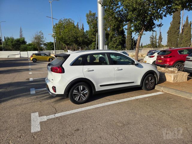 מודעת רכב קיה נירו