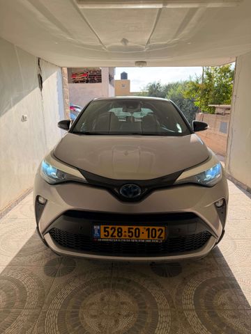 טויוטה C-HR