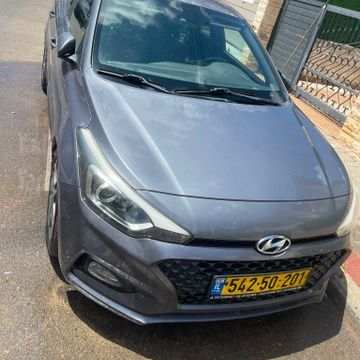 יונדאי i20