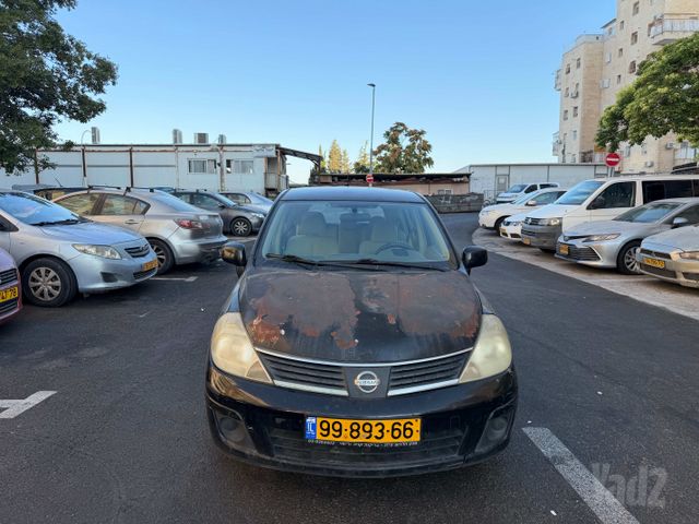 ניסאן טידה