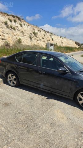 סקודה אוקטביה