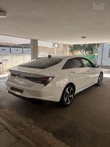 יונדאי אלנטרה