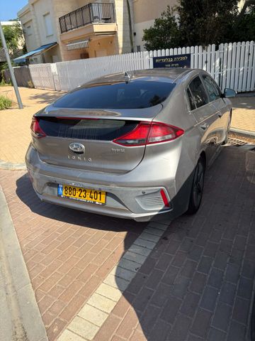 יונדאי איוניק