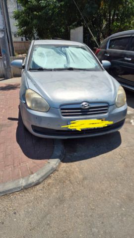 יונדאי אקסנט i25