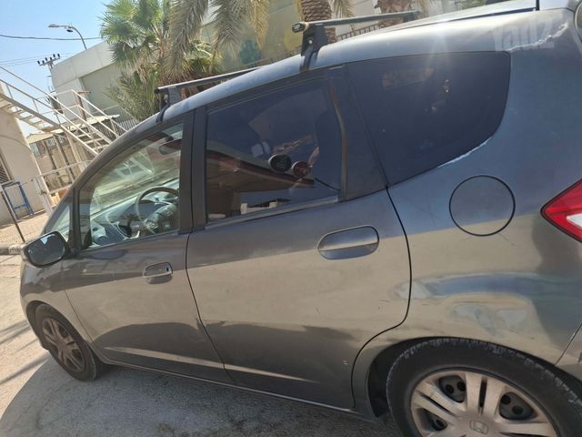 מודעת רכב הונדה ג'אז