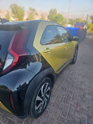 טויוטה אייגו X