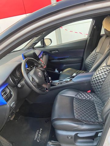 C-HR Style Luxury היברידי אוט׳ 1.8 (98 כ״ס)