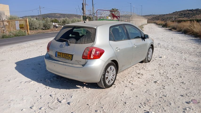 טויוטה אוריס