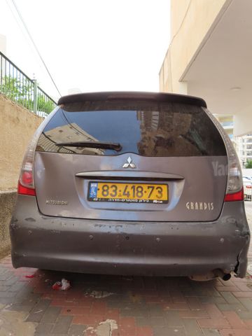 מיצובישי גרנדיס