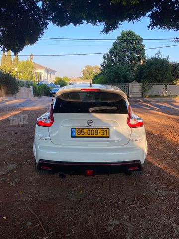 ניסאן ג'וק