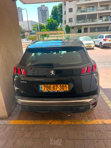 פיג'ו 3008