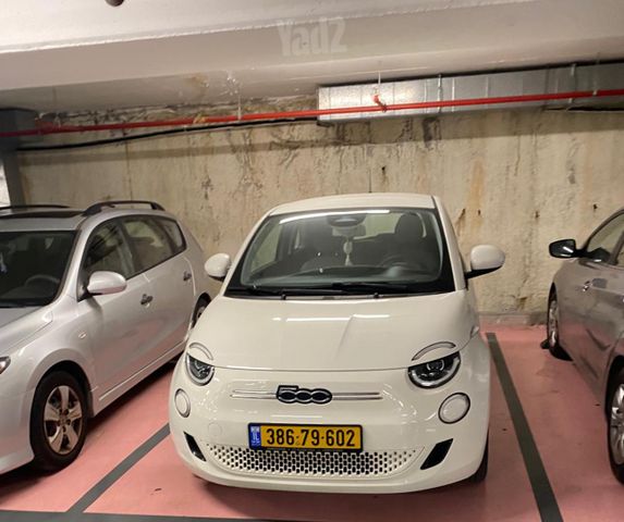 פיאט 500E