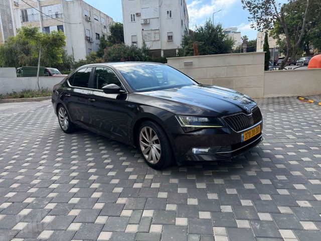 סקודה סופרב