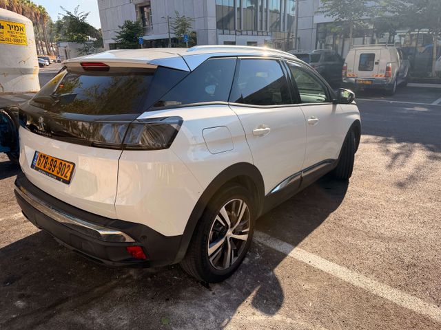 מודעת רכב פיג'ו 3008
