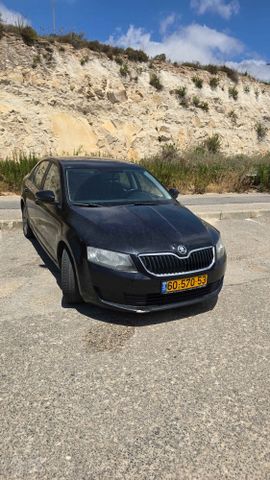 סקודה אוקטביה