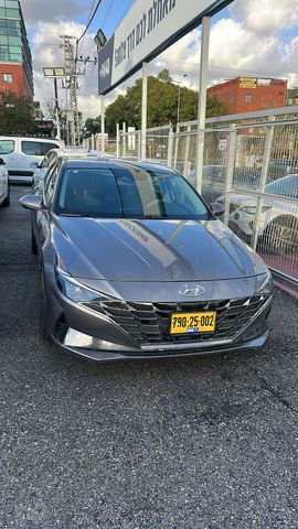 יונדאי אלנטרה
