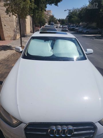 אאודי A4