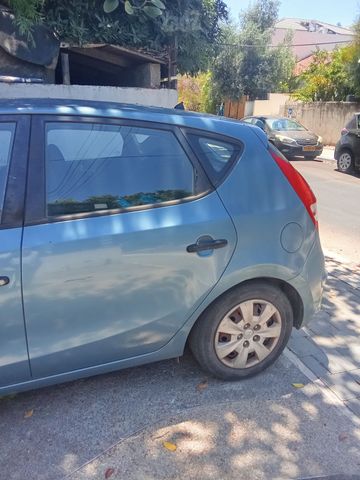 יונדאי i30
