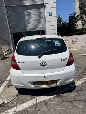 יונדאי i20