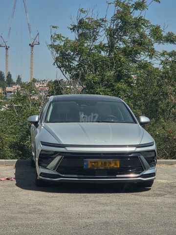 סונטה Limited היברידי אוט׳ 2.0 (192 כ״ס) [2024-2026]