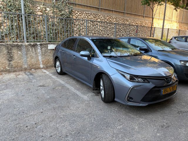טויוטה קורולה