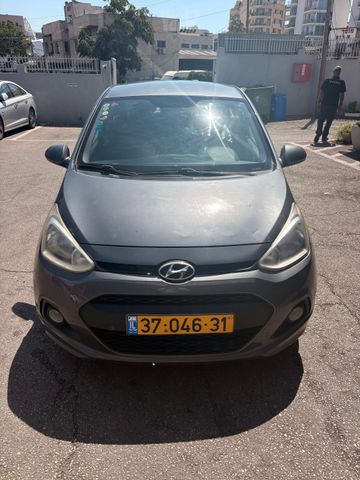 יונדאי i10