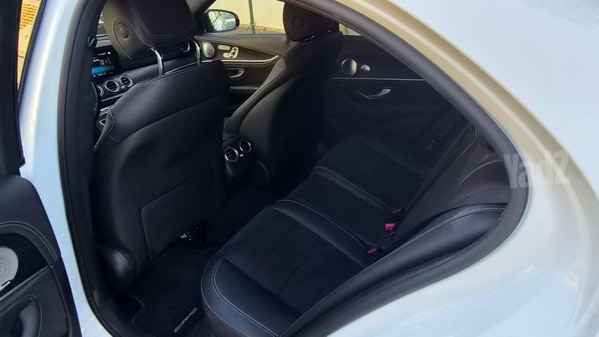 מרצדס-בנץ E-class