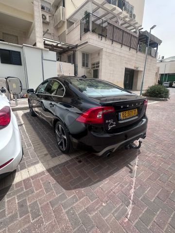 וולוו S60