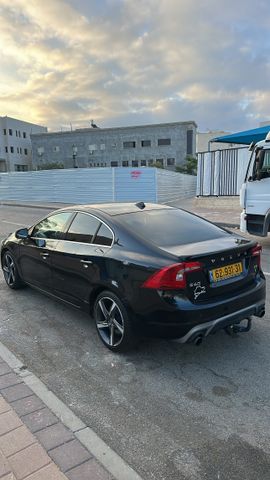 וולוו S60