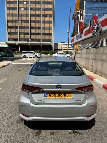 טויוטה קורולה