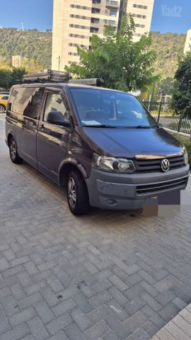 טרנספורטר 4X2 אוט׳ קומבי 2 מק 3 דל 2.0 (140 כ״ס)
