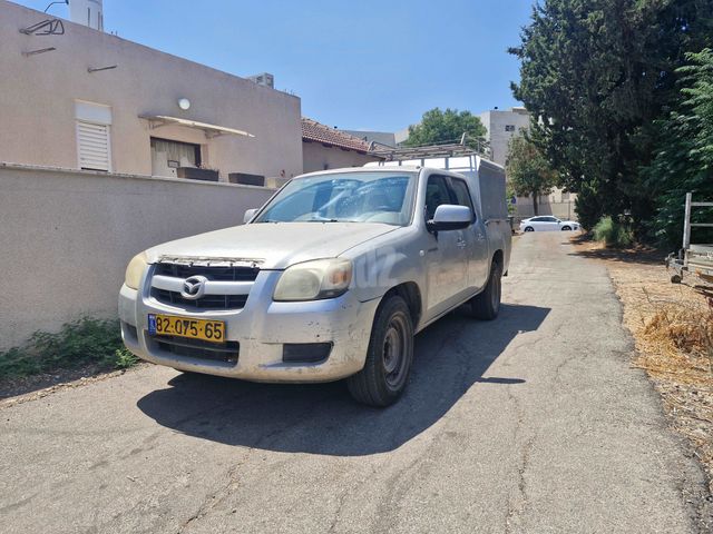מודעת רכב מאזדה BT-50