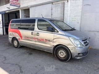 יונדאי H-1 / i800