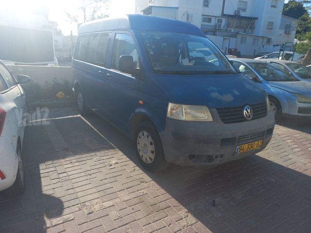טרנספורטר 4X2 ידני וואן גדול 3 מק 3 דל 1.9 (104 כ״ס)