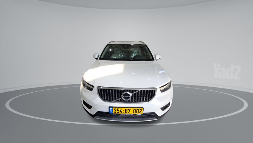 וולוו XC40