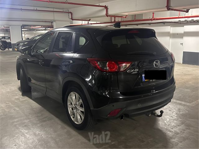 מודעת רכב מאזדה CX-5