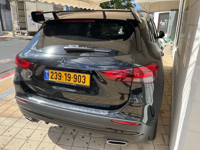 מרצדס-בנץ GLA