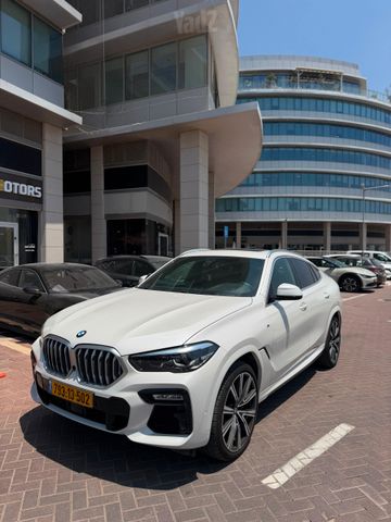 ב מ וו X6