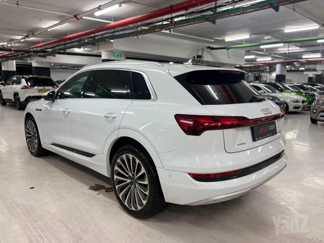 אאודי E-tron