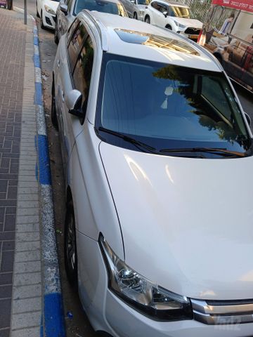מודעת רכב מיצובישי אאוטלנדר