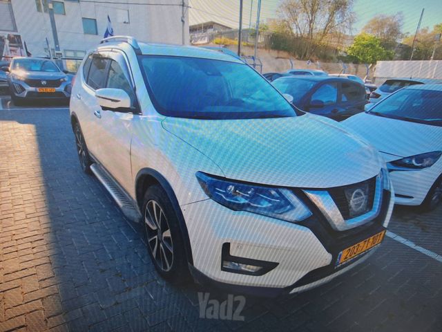 ניסאן אקס טרייל
