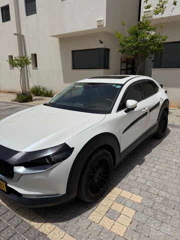 מאזדה CX-30