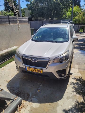 מודעת רכב סובארו פורסטר