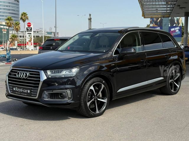 אאודי Q7