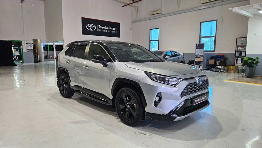 טויוטה RAV4